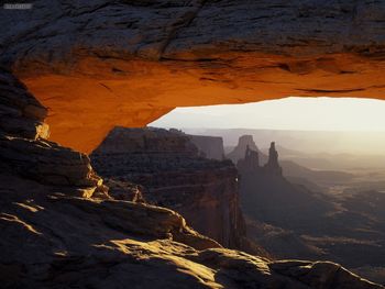 First Light On Mesa Arch Canyonlands National Park Utah screenshot