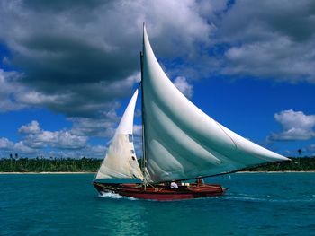 Fishing Sailboat Dominican Republic screenshot