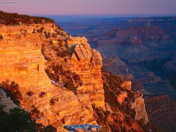 Grand Canyon At Sunrise From Mather Point screenshot