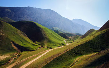 Green Mountains Afghanistan screenshot