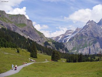 Hiking At The Oechinensee screenshot