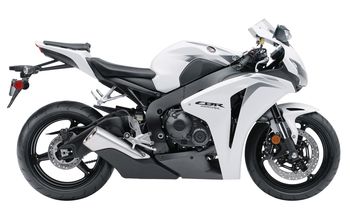 Honda CBR 1000RR 2009 White screenshot