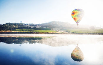 Hot Air Balloon Reflections screenshot