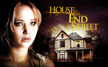 House at the End of the Street screenshot