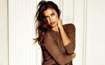 Irina Shayk 15 screenshot