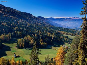 It Valley Vista Val Di Funes Italy screenshot