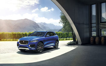 Jaguar F Pace 2016 screenshot