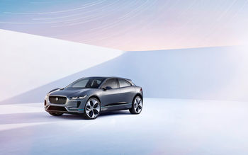 Jaguar I Pace Concept 2018 screenshot