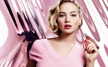 Jennifer Lawrence Dior Addict 2016 4K 8K screenshot