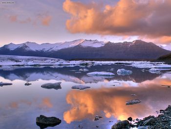 Jokulsarlon Lake Iceland screenshot