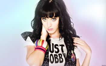 Katy Perry 2012 screenshot