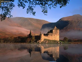 Kilchurn Castle, Scotland screenshot