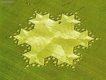 Koch Snowflake Silbury Hill England screenshot