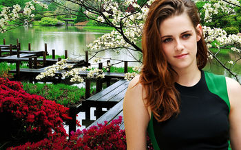 Kristen Stewart 40 screenshot