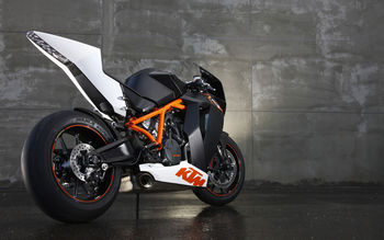 KTM 1190 RC8 R screenshot