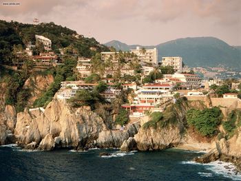 La Quebrada Cliff Acapulco Mexico screenshot