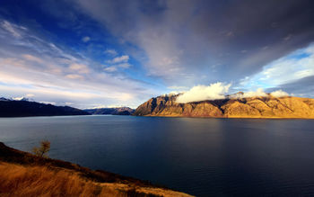 Lake Hawea New Zealand screenshot