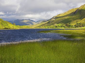 Lake Kylemore, Connemara, County Galway, Ireland screenshot