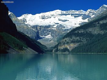 Lake Louise Canadian Rockies screenshot