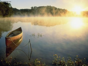 Lakeside Sunrise screenshot