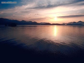 Lakeside Sunset screenshot