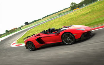 Lamborghini Aventador J screenshot