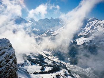 Lauterbrunnen Valley screenshot