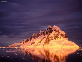 Le Maire Channel Antarctica screenshot