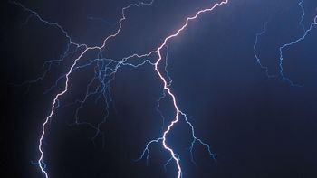 Lightning Storm Over Fort Collins, Colorado screenshot