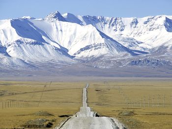 Lonely Road, Kyrgyzstan screenshot