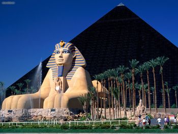 Luxor Hotel And Casino Las Vegas Nevada screenshot