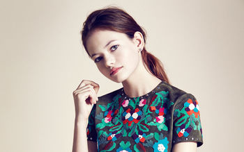 Mackenzie Foy screenshot