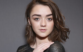 Maisie Williams 2017 screenshot