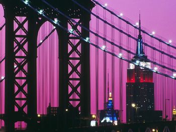 Manhattan Bridge And The Empire State Building At Night, New York screenshot