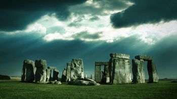 Manipulation Art Stonehenge screenshot