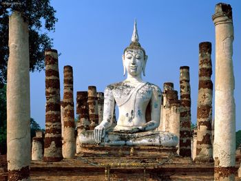 Meditation Is Key, Wat Mahathat, Sukhothai, Thailand screenshot