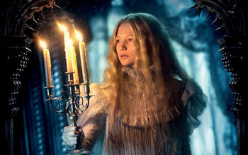 Mia Wasikowska  Crimson Peak screenshot