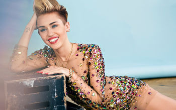 Miley Cyrus 2014 screenshot