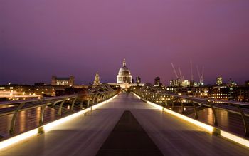 Millennium Bridge London screenshot