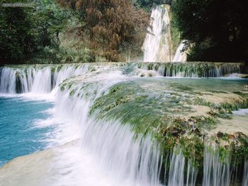 Minas Viejas Waterfalls Huasteca Potosina Mexico screenshot