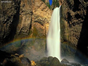 Misty Rainbow Tower Falls Yellowstone National Park Wyoming screenshot