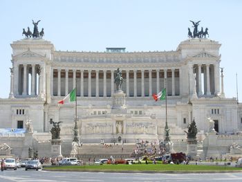 Monument To Vittario Emanuele II Roma Italy screenshot