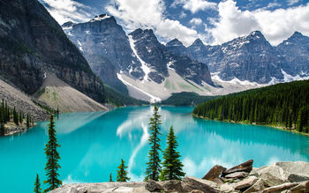 Moraine Lake Banff National Park screenshot