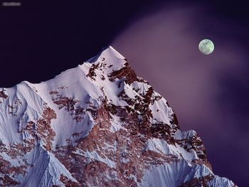 Mount Nuptse Nepal screenshot