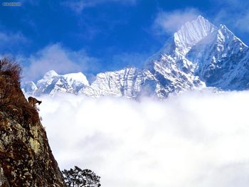 Mount Thamserku Nepal screenshot