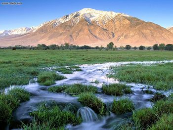 Mount Tom Owens Valley Eastern Sierra California screenshot