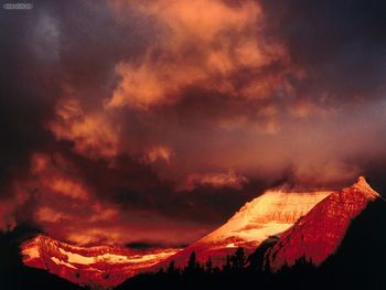 Mount Wilber Glacier National Park Montana screenshot