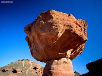 Mushroom Rock Timna National Park Israel screenshot