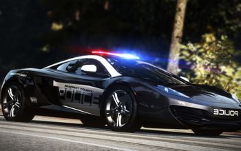 NFS Hot Pursuit Cop Car screenshot