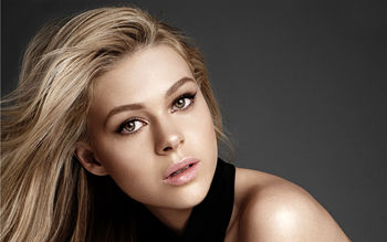 Nicola Peltz 3 screenshot